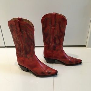 Luchese cowboy boots